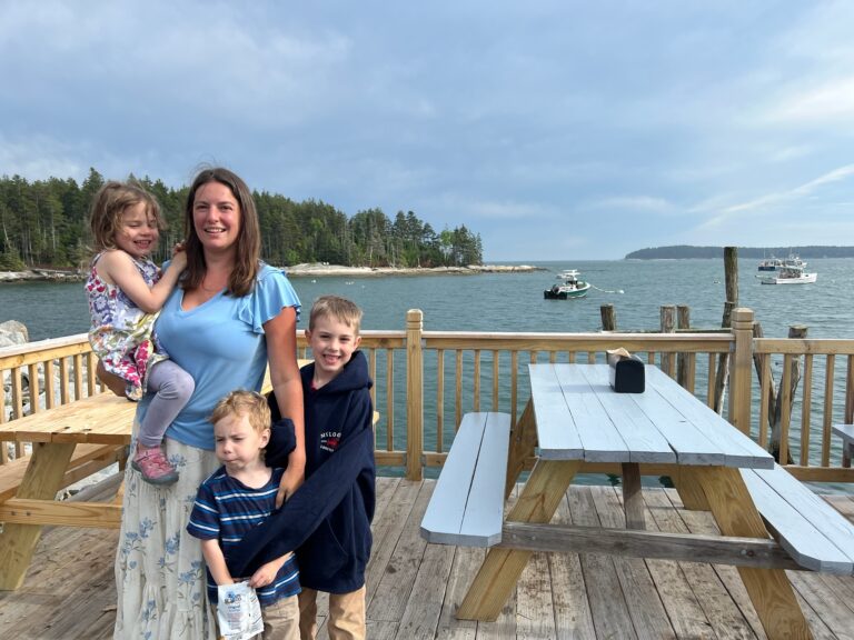 Lobster Roll Road Trip: A Family Foodie Adventure through Maine